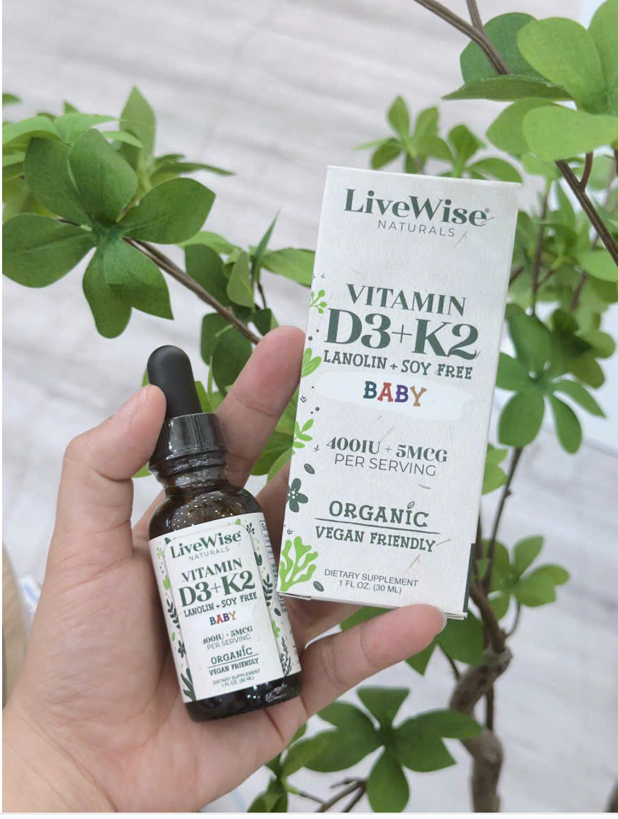 Vitamin D3K2 hữu cơ LiveWise Baby cho bé từ sơ sinh 1 Z7111564956942 974a9648f8f03f797922ccf4f106f7ec